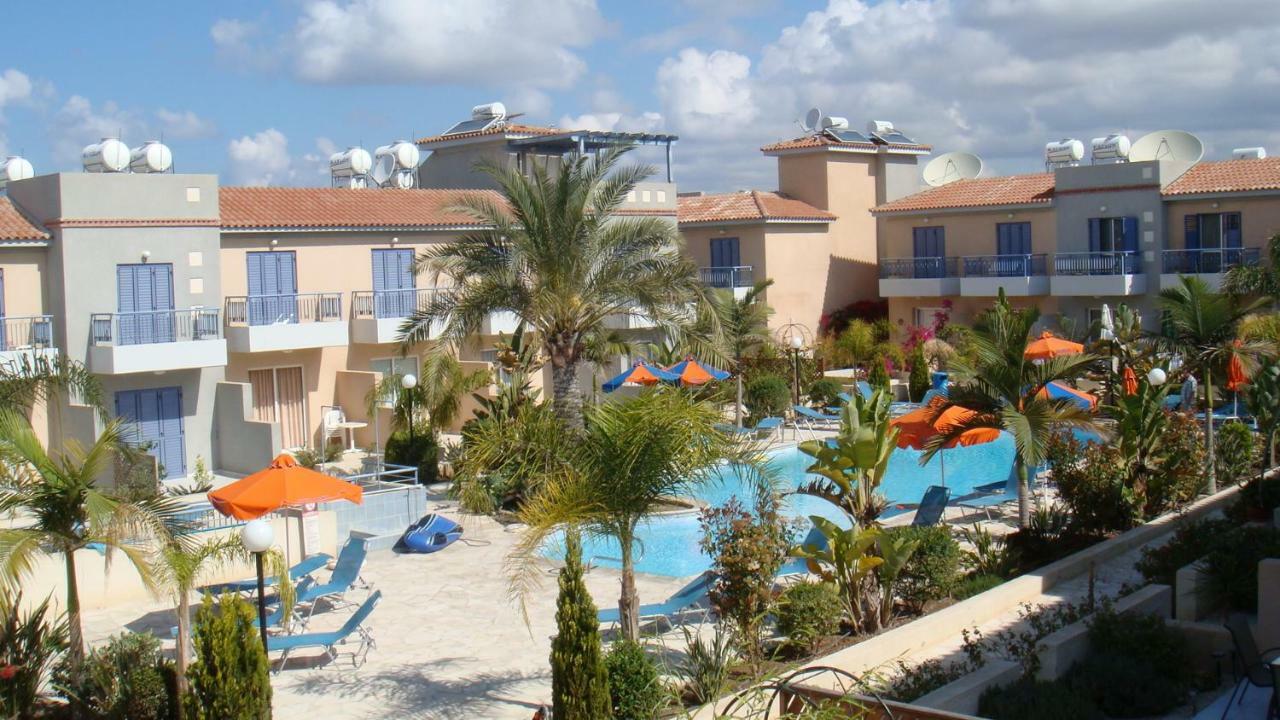 Helios Cottages Paphos Extérieur photo