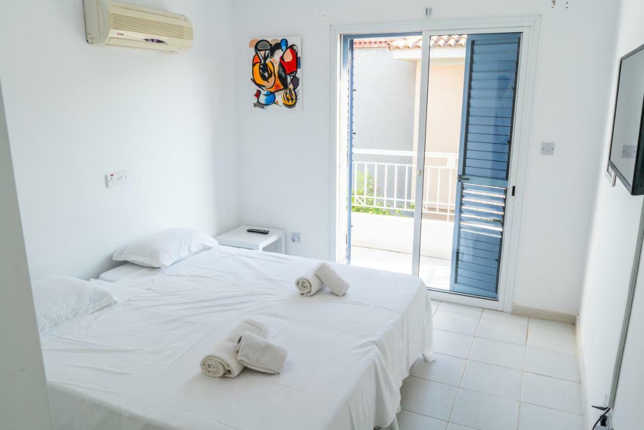 Helios Cottages Paphos Extérieur photo