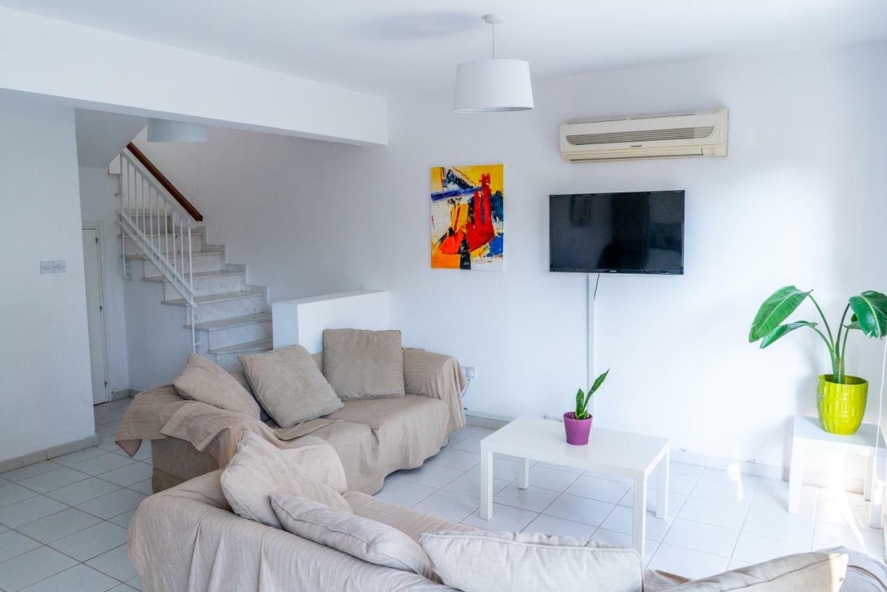 Helios Cottages Paphos Extérieur photo